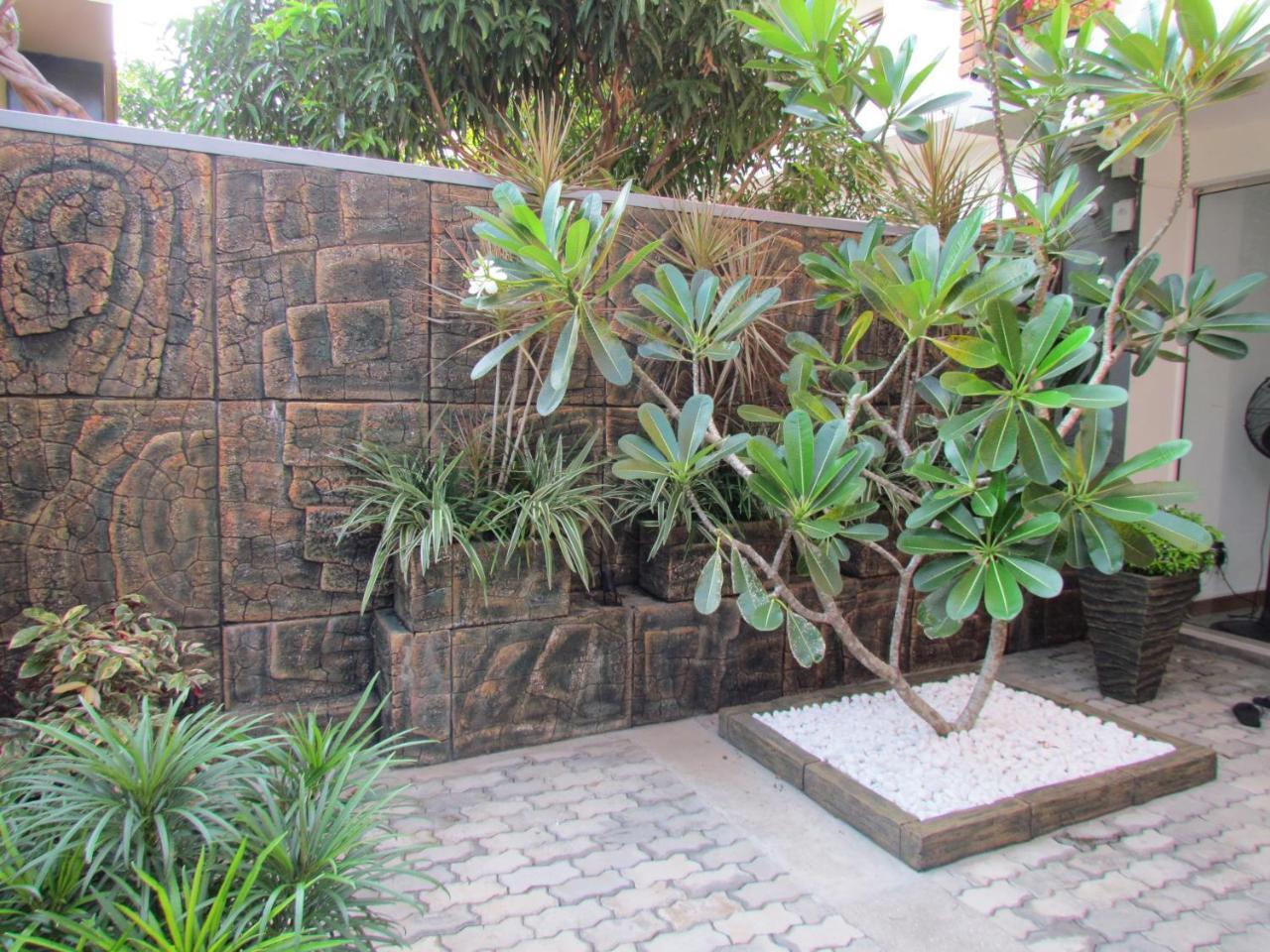 KMC Villa Dehiwala-Mount Lavinia Eksteriør billede